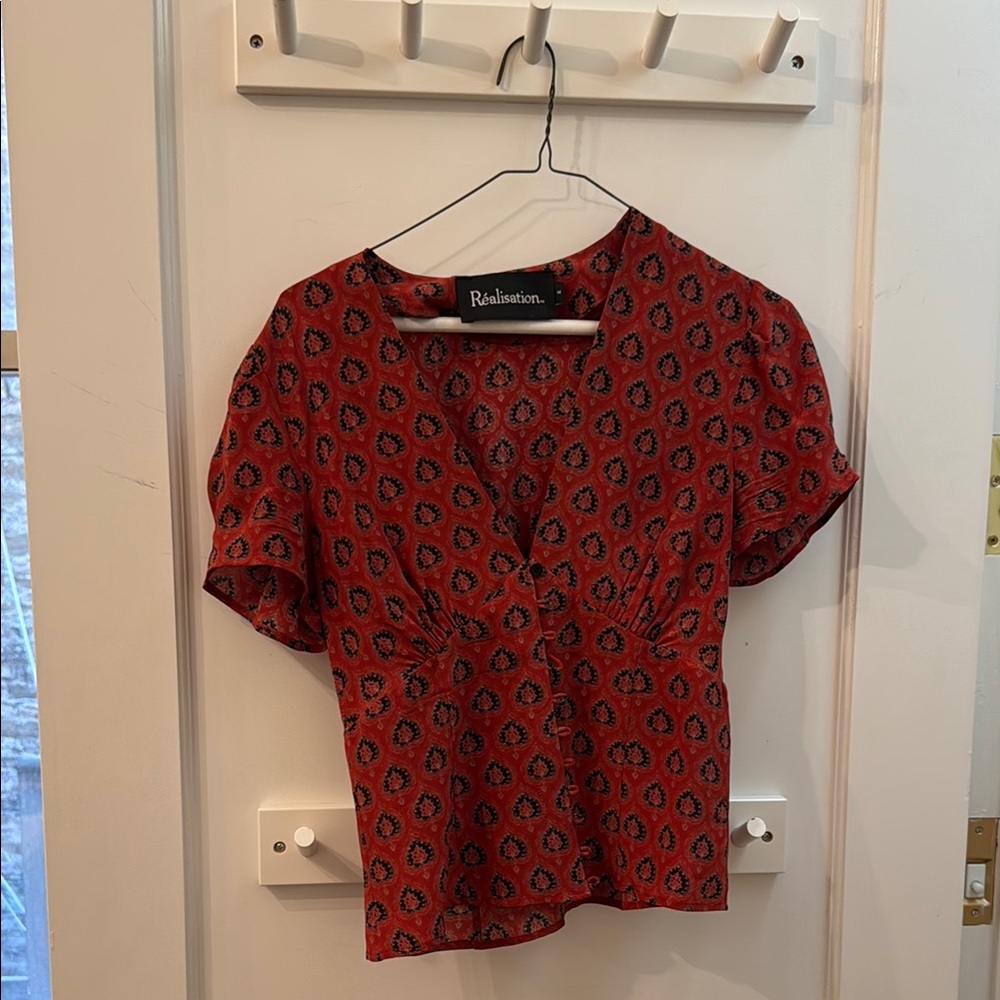 Realisation Par Red and Black Fitted Short Sleeve Blouse